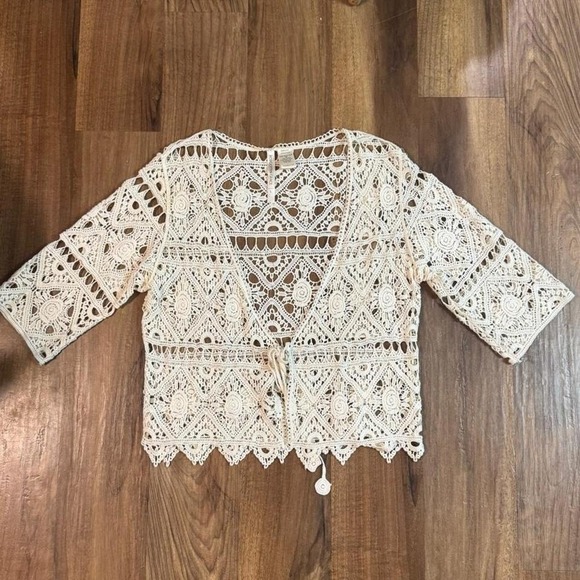Cream crochet top with tie detail size large festival shrug sweater - Picture 4 of 8